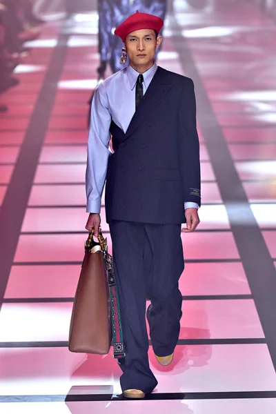 Look 20